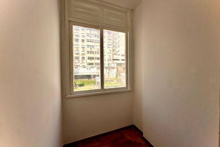 Apartamento para alugar com 65m², 2 quartos e sem vaga