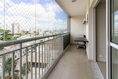Apartamento para alugar com 110m², 2 quartos e 2 vagasSala