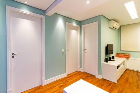 Apartamento para alugar com 110m², 2 quartos e 2 vagasSala íntima