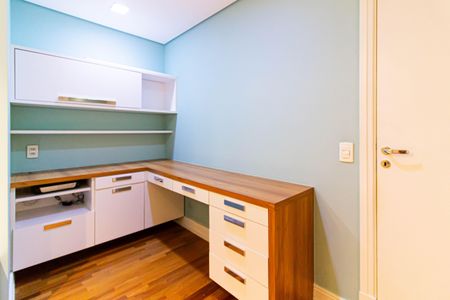 Apartamento para alugar com 110m², 2 quartos e 2 vagasSala íntima