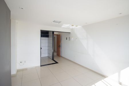 Sala de apartamento à venda com 2 quartos, 60m² em Alvorada, Contagem