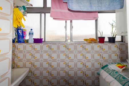 Apartamento à venda com 47m², 2 quartos e 1 vaga Apartamento à venda com 47m², 2 quartos e 1 vagaÁrea de Serviço