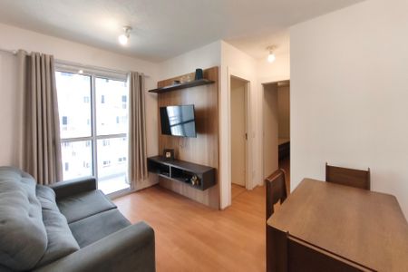 Sala de apartamento para alugar com 2 quartos, 44m² em Jardim Ipaussurama, Campinas