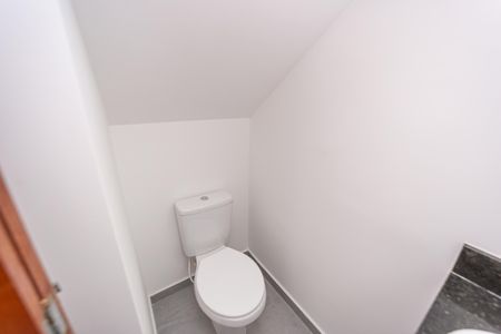 Casa de condomínio à venda com 65m², 2 quartos e 1 vaga Casa de condomínio à venda com 65m², 2 quartos e 1 vagaLavabo