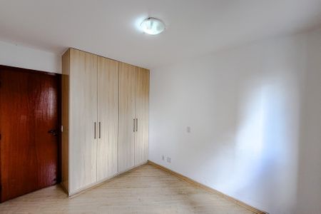 Apartamento para alugar com 74m², 2 quartos e 2 vagasQuarto 2 - Suíte