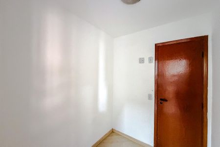 Apartamento para alugar com 74m², 2 quartos e 2 vagasQuarto de Serviço