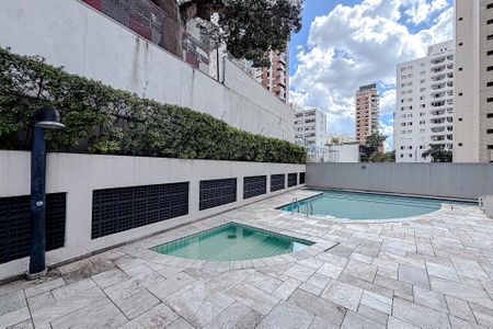 Apartamento para alugar com 74m², 2 quartos e 2 vagasÁrea comum - Piscina