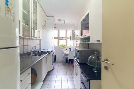Apartamento para alugar com 65m², 2 quartos e 1 vaga Apartamento para alugar com 65m², 2 quartos e 1 vagaCozinha