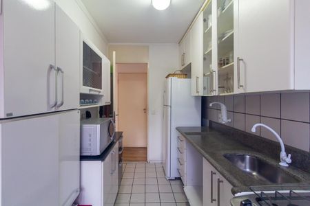 Apartamento para alugar com 65m², 2 quartos e 1 vaga Apartamento para alugar com 65m², 2 quartos e 1 vagaCozinha