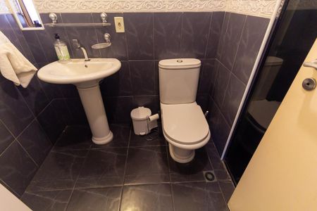 Apartamento para alugar com 65m², 2 quartos e 1 vaga Apartamento para alugar com 65m², 2 quartos e 1 vagaBanheiro