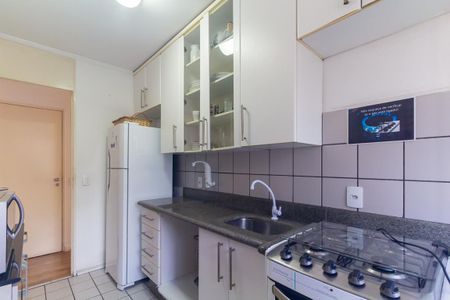 Cozinha de apartamento para alugar com 2 quartos, 65m² em Vila Prudente, São Paulo