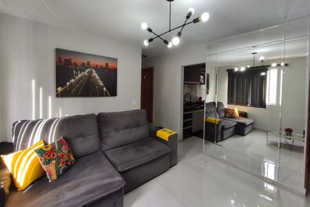 Apartamento à venda com 59m², 2 quartos e 1 vaga Apartamento à venda com 59m², 2 quartos e 1 vagaSala