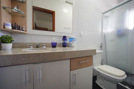 Casa para alugar com 359m², 7 quartos e 9 vagasBanheiro da Suíte