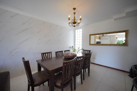 Casa para alugar com 359m², 7 quartos e 9 vagasSala de Jantar