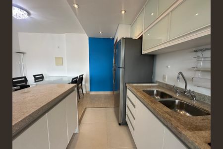 Apartamento para alugar com 70m², 2 quartos e 1 vagaCozinha