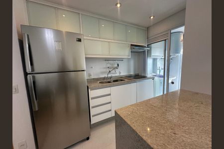Apartamento para alugar com 70m², 2 quartos e 1 vagaCozinha