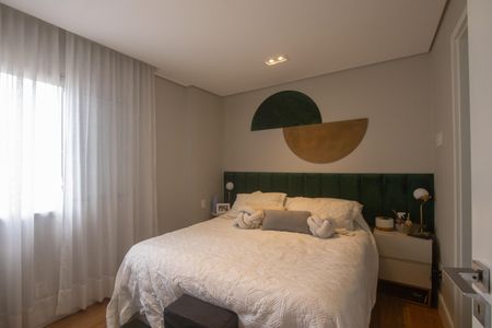 Apartamento à venda com 97m², 2 quartos e 1 vagaSuíte