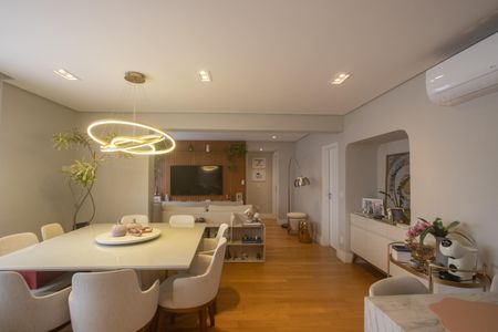 Apartamento à venda com 97m², 2 quartos e 1 vagaSala