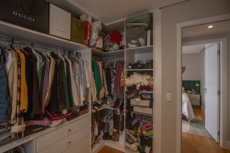 Apartamento à venda com 97m², 2 quartos e 1 vagaQuarto 2