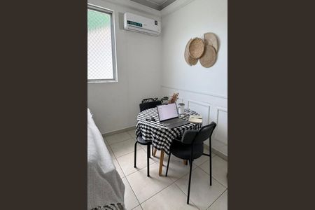 Sala de apartamento para alugar com 3 quartos, 100m² em Boqueirão, Santos