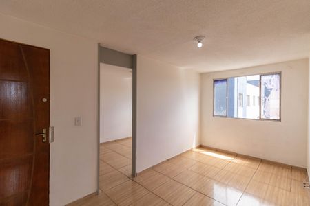 Sala de apartamento para alugar com 3 quartos, 84m² em Vila Chabilandia, São Paulo