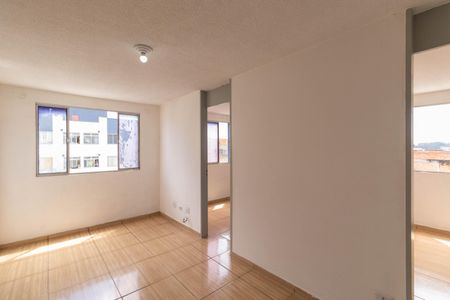 Sala de apartamento para alugar com 3 quartos, 84m² em Vila Chabilandia, São Paulo