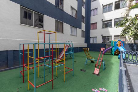Apartamento para alugar com 84m², 3 quartos e 1 vagaÁrea Comum - Playground  
