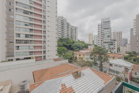 Vista da Varanda de apartamento à venda com 1 quarto, 30m² em Sumaré, São Paulo