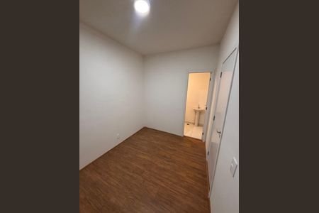 Quarto de apartamento para alugar com 1 quarto, 29m² em Parque Industrial Tomas Edson, São Paulo