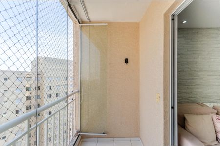 Apartamento à venda com 64m², 3 quartos e 1 vagaSala - Sacada