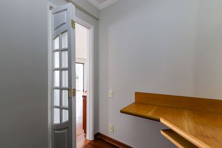Apartamento à venda com 121m², 3 quartos e 3 vagasEscritório