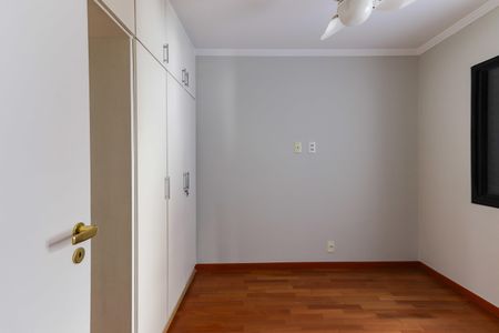 Apartamento à venda com 121m², 3 quartos e 3 vagasSuíte 01