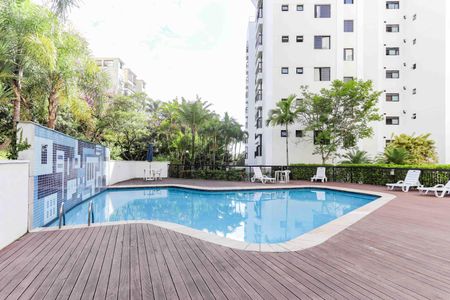 Apartamento à venda com 121m², 3 quartos e 3 vagasÁrea comum - Piscina
