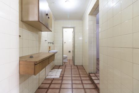 Casa à venda com 100m², 2 quartos e 2 vagas Casa à venda com 100m², 2 quartos e 2 vagasÁrea de Serviço