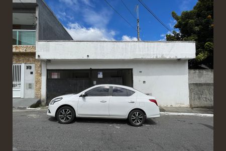 Casa para alugar com 310m², 4 quartos e 4 vagas Casa para alugar com 310m², 4 quartos e 4 vagasFachada+Placa