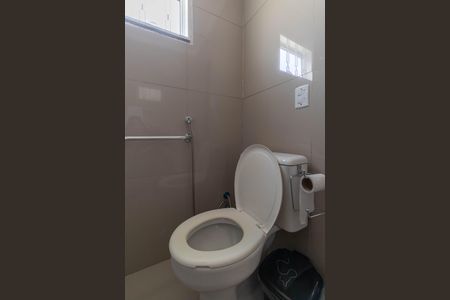 Casa para alugar com 310m², 4 quartos e 4 vagas Casa para alugar com 310m², 4 quartos e 4 vagasBanheiro Suíte 3