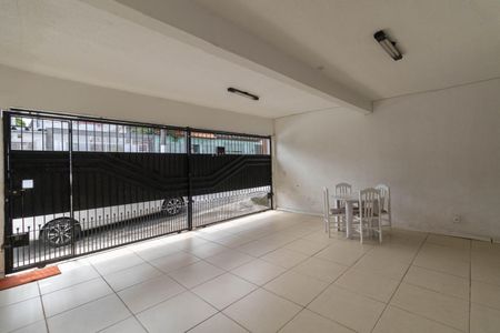 Casa para alugar com 310m², 4 quartos e 4 vagas Casa para alugar com 310m², 4 quartos e 4 vagasGaragem