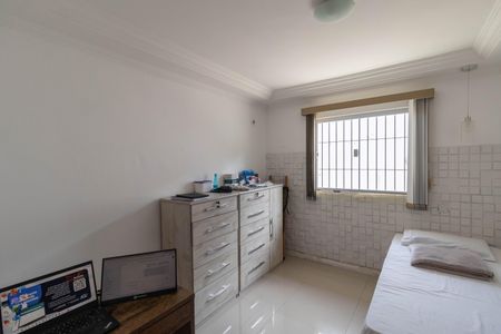 Casa para alugar com 310m², 4 quartos e 4 vagas Casa para alugar com 310m², 4 quartos e 4 vagasSuíte 1