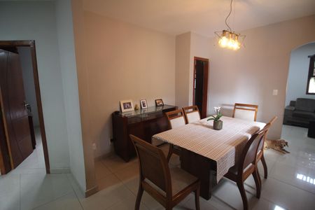 Copa de casa à venda com 4 quartos, 256m² em Milionarios (barreiro, Belo Horizonte