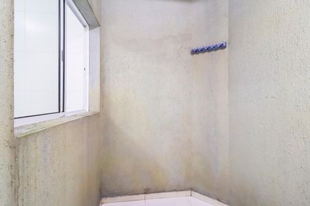 Casa de condomínio à venda com 115m², 3 quartos e 1 vagaÁrea de Serviço