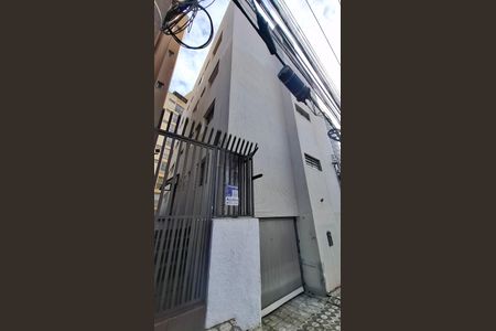Apartamento para alugar com 72m², 2 quartos e 1 vaga Apartamento para alugar com 72m², 2 quartos e 1 vagaFachada