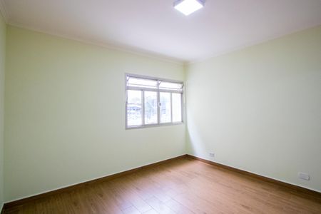Sala de apartamento para alugar com 2 quartos, 72m² em Jardim Bela Vista, Santo André