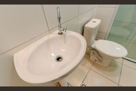 Apartamento para alugar com 34m², 2 quartos e sem vagaBanheiro