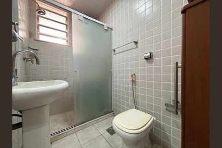 Suíte - banheiro de apartamento para alugar com 1 quarto, 38m² em Copacabana, Rio de Janeiro