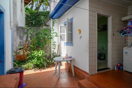 Casa para alugar com 125m², 3 quartos e 2 vagasQuintal