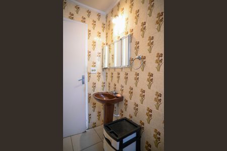 Casa para alugar com 125m², 3 quartos e 2 vagasBanheiro Social