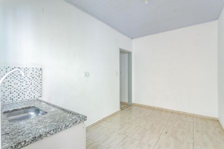 Casa à venda com 130m², 4 quartos e 2 vagas Casa à venda com 130m², 4 quartos e 2 vagasCozinha