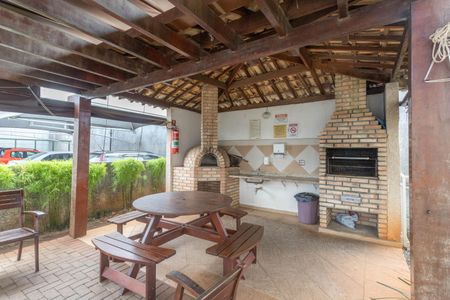 Apartamento para alugar com 67m², 2 quartos e 1 vagaÁrea comum - Churrasqueira