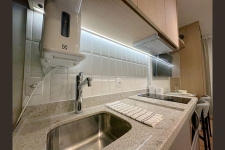 Studio para alugar com 25m², 1 quarto e sem vaga Studio para alugar com 25m², 1 quarto e sem vagaStudio