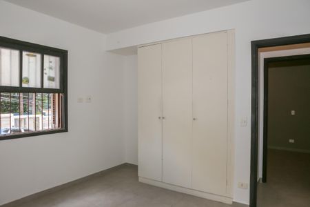 Apartamento para alugar com 80m², 2 quartos e 1 vagaSuíte